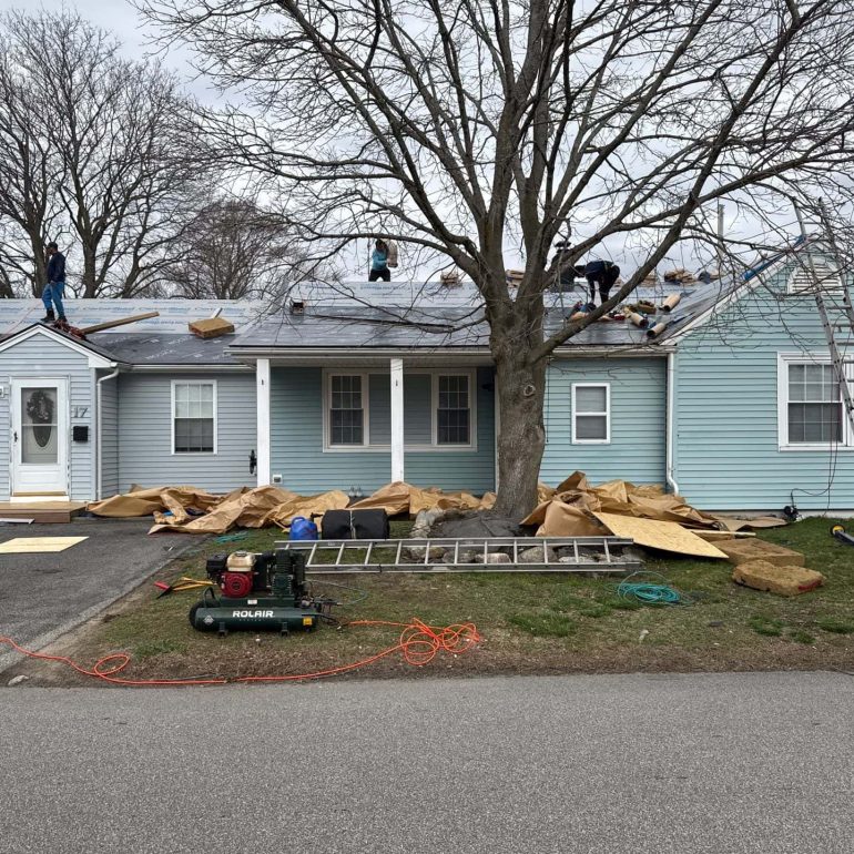 roof repair warning signs home roofing work rhode island roof repair warning signs home roofing work rhode island Roof Repair Warning Signs: When You Should Call a Professional Immediately